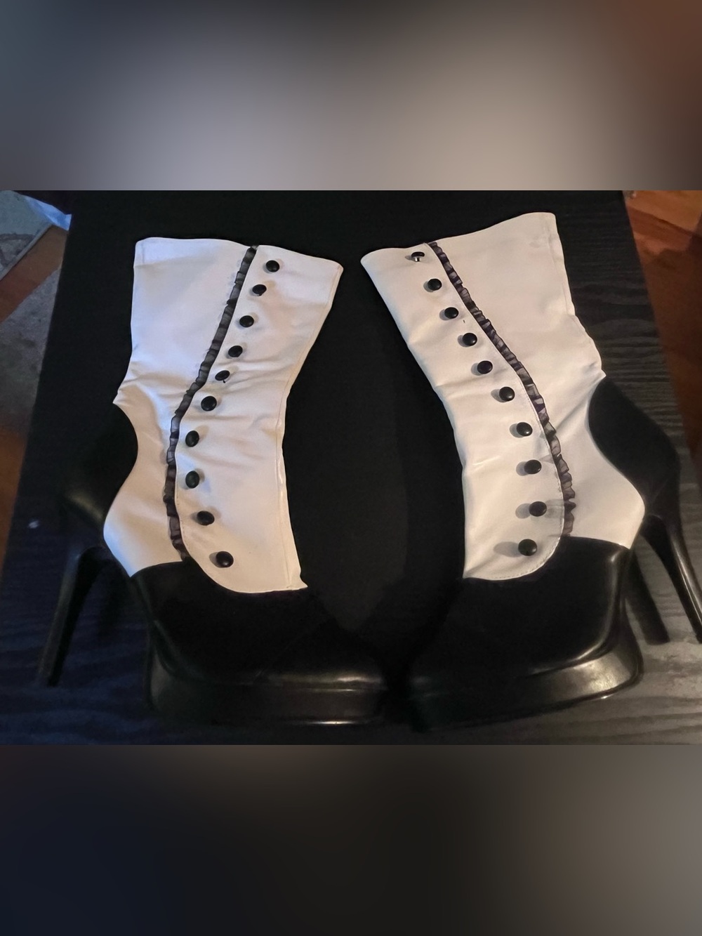 High Heel Two-Tone Lace & Button Accent Boots